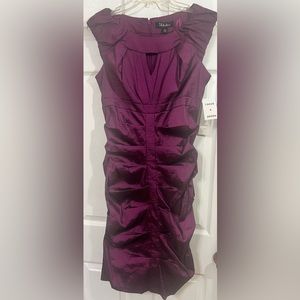 Taff Cut Out Neck Hike up Dress Size 8